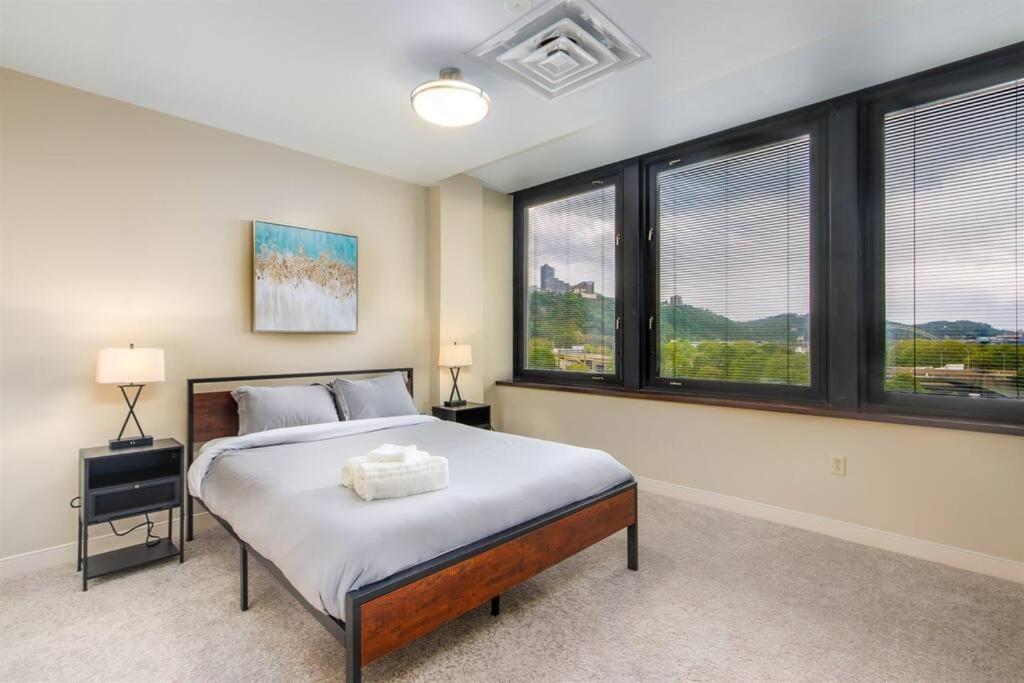 Sweeping Stadium Views Wonderfully Located 24-7 Parking Gym Lounge Pittsburgh Esterno foto